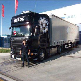 Araia Truck Center camion de trabajo 69